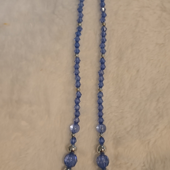 Elegant BlueLapis lazuli Stone Necklace - Picture 2 of 3